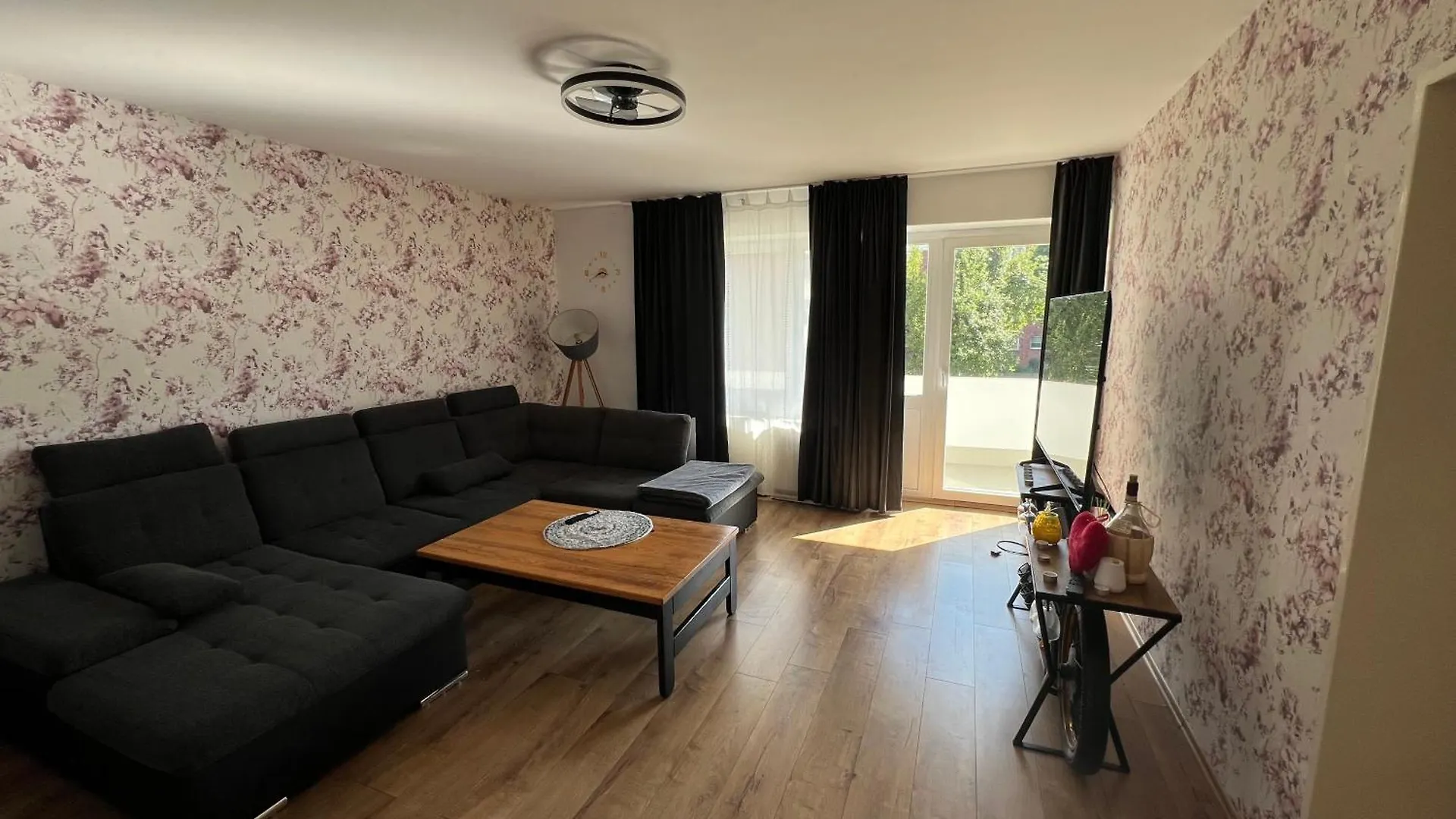 Apache Troisdorf Apartment Germany